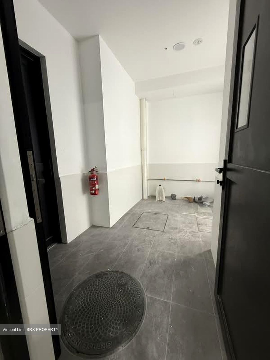 Yio Chu Kang Road (D19), Shop House #608698561